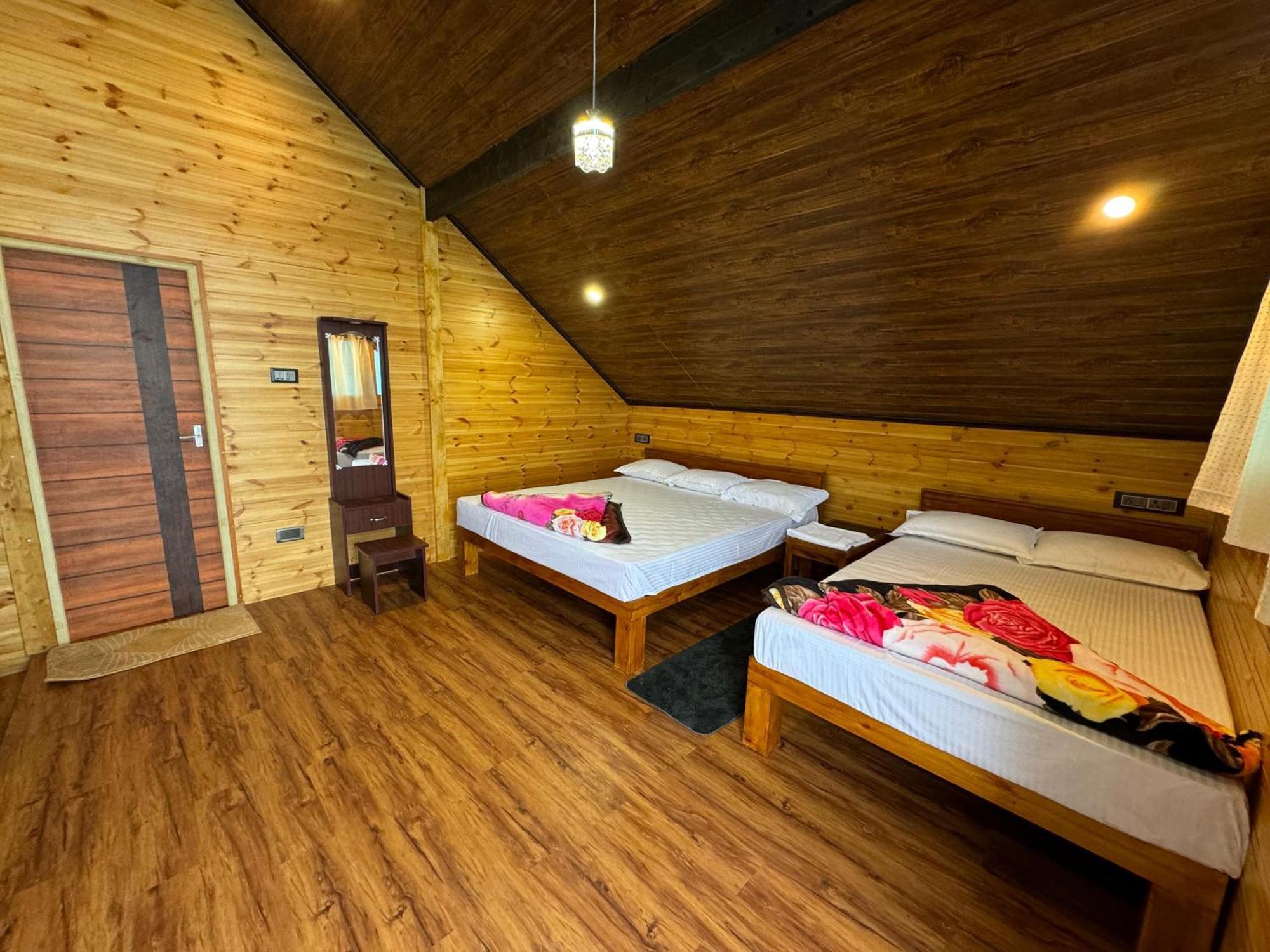 Fairyland Resort โกไดกานัล ภายนอก รูปภาพ
